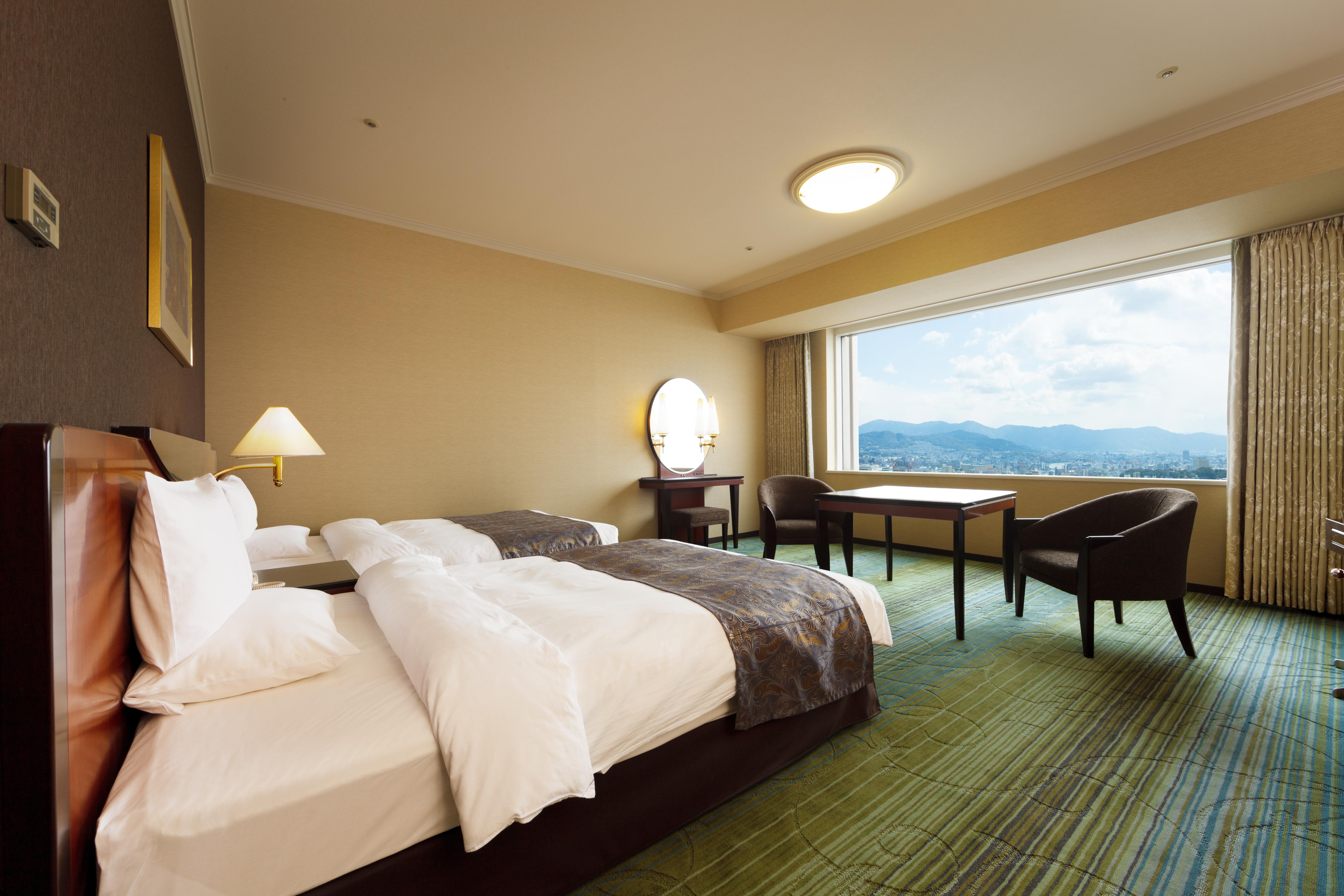 Rihga Royal Hotel Hiroshima Bagian luar foto