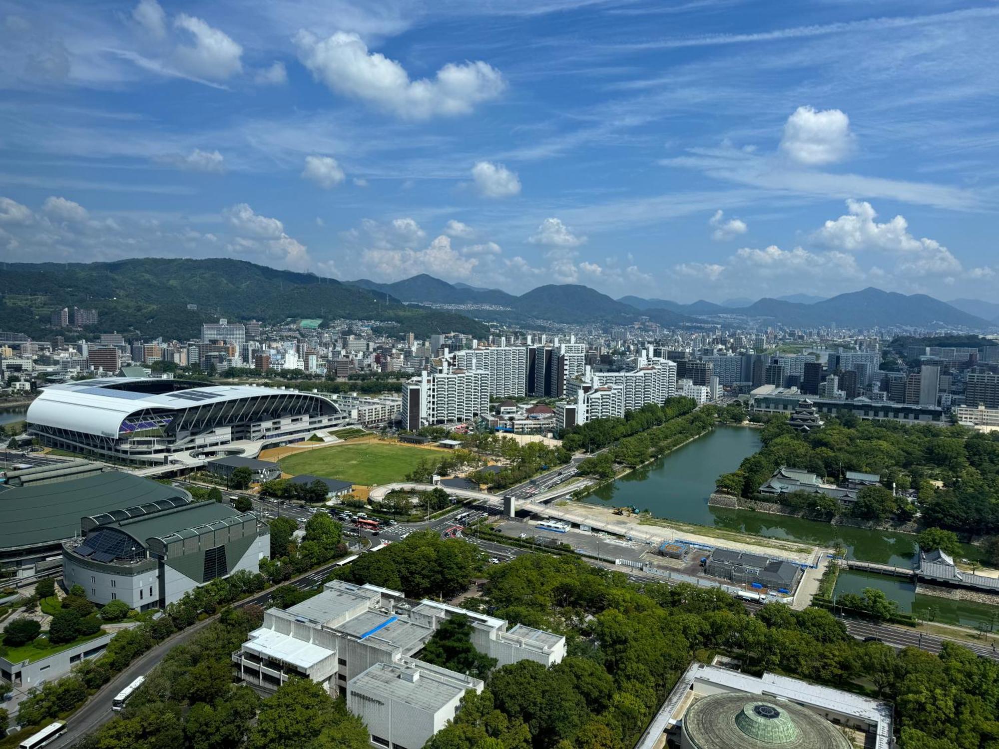 Rihga Royal Hotel Hiroshima Bagian luar foto