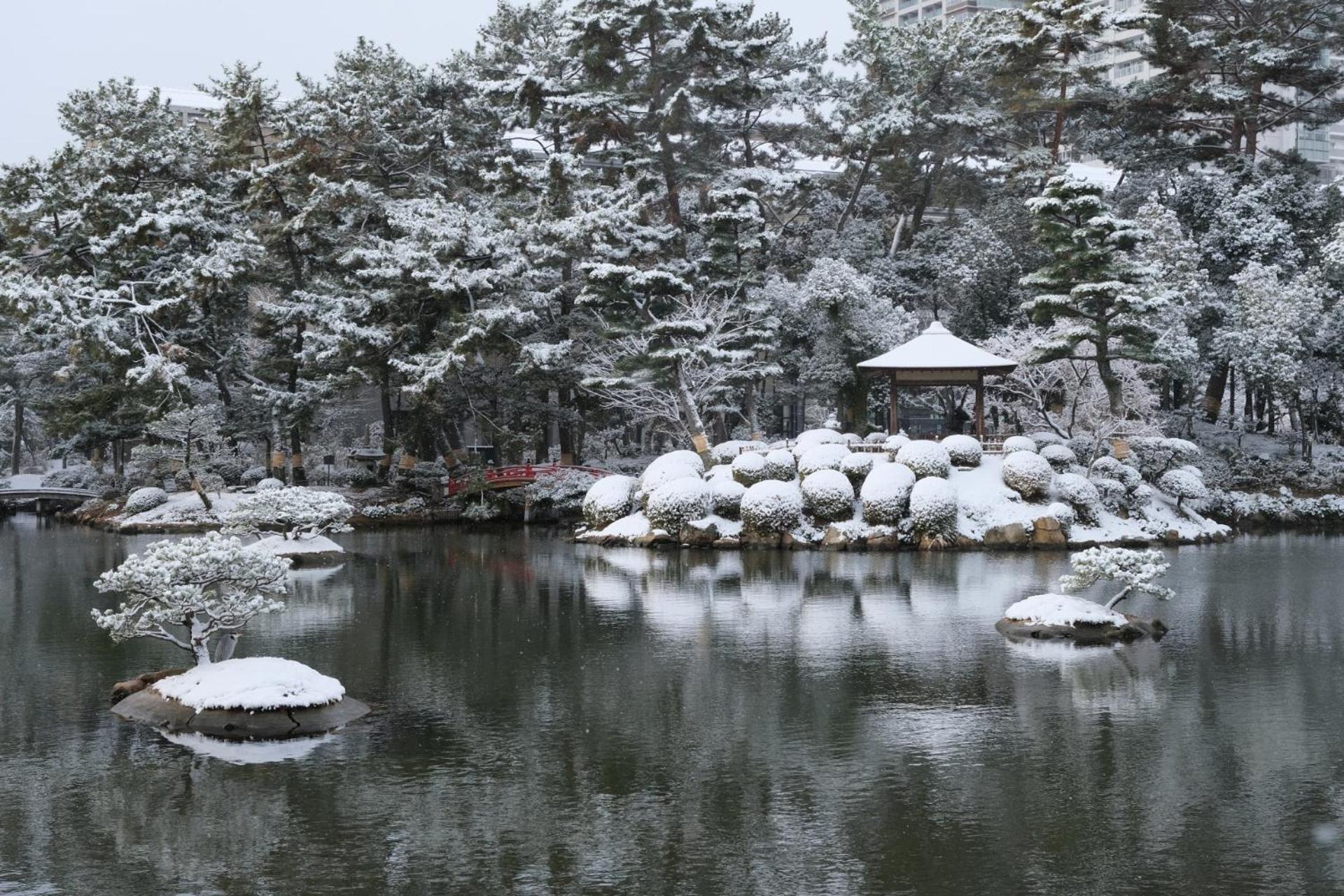 Rihga Royal Hotel Hiroshima Bagian luar foto