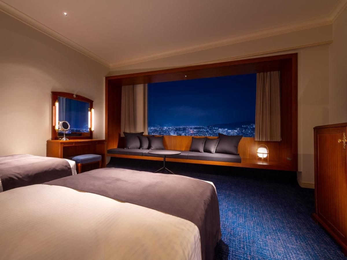 Rihga Royal Hotel Hiroshima Bagian luar foto